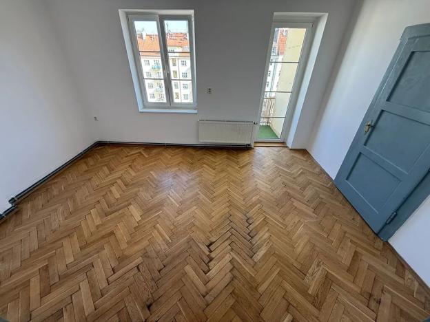 Pronájem bytu 2+kk, Praha - Žižkov, Biskupcova, 50 m2