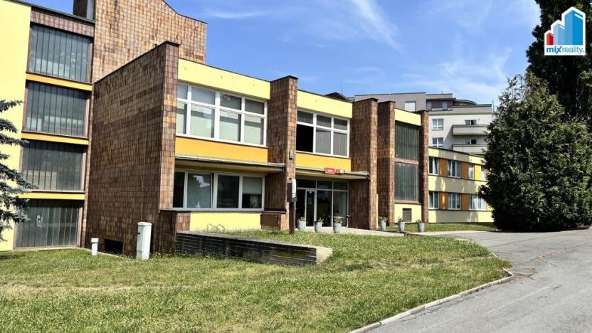Pronájem kanceláře, Plzeň, Modřínová, 27 m2