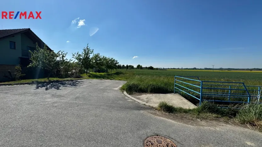 Prodej pozemku pro bydlení, Olomouc - Droždín, 12597 m2