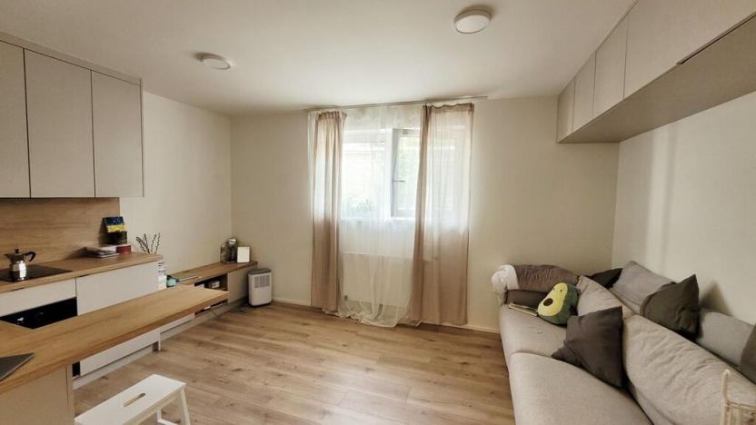 Pronájem bytu 1+kk, Praha - Strašnice, Strančická, 25 m2