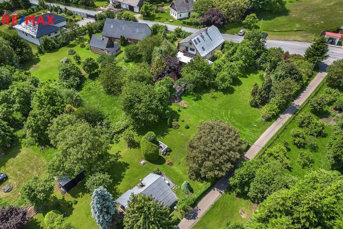 Prodej pozemku pro bydlení, Strážná, 974 m2