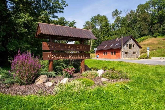 Prodej komerčního pozemku, Horní Řasnice, 90411 m2