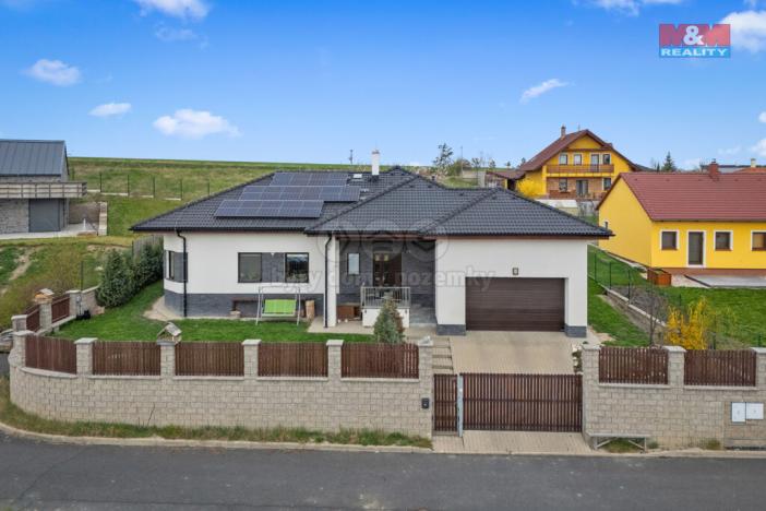 Prodej rodinného domu, Slaný - Netovice, 166 m2