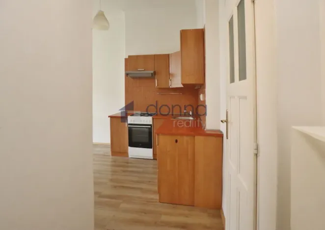 Pronájem bytu 2+kk, Praha, Plaská, 42 m2