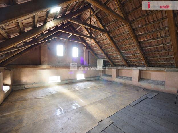 Prodej rodinného domu, Děčany - Solany, 438 m2