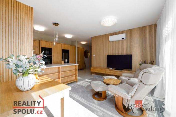 Prodej bytu 3+kk, Plzeň - Doudlevce, Heyrovského, 158 m2