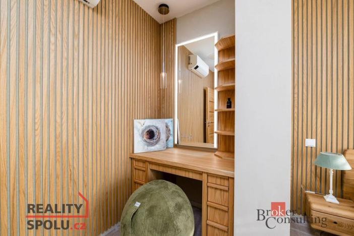 Prodej bytu 3+kk, Plzeň - Doudlevce, Heyrovského, 158 m2