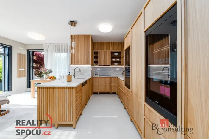 Prodej bytu 3+kk, Plzeň - Doudlevce, Heyrovského, 158 m2