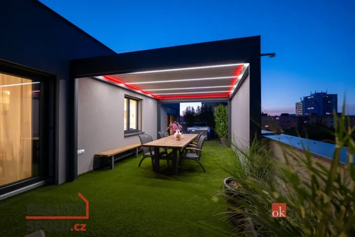 Prodej bytu 3+kk, Plzeň - Doudlevce, Heyrovského, 158 m2