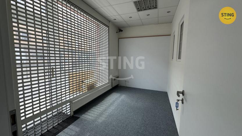 Prodej kanceláře, Ostrava, 28. října, 470 m2
