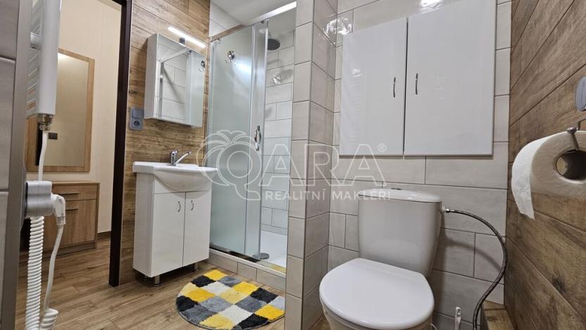 Pronájem bytu 1+kk, Trutnov - Střední Předměstí, Slévárenská, 29 m2