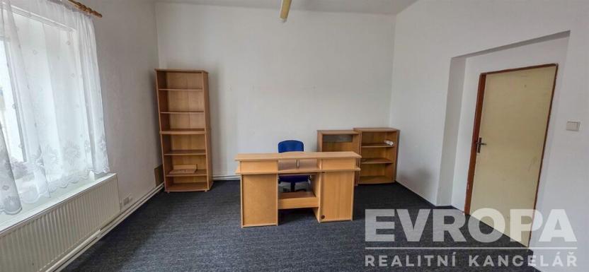 Pronájem komerční nemovitosti, Kolín - Štítary, Na Návsi, 425 m2