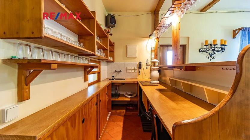 Prodej ubytování, Doksy, 611 m2