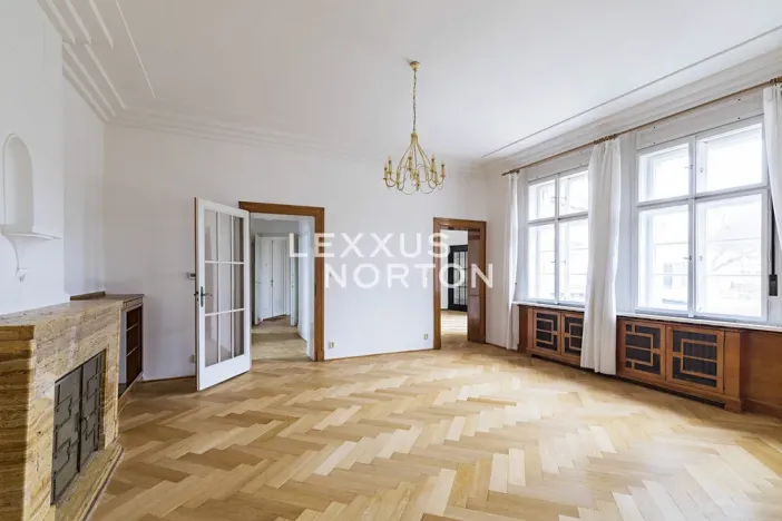 Pronájem bytu 6+kk a větší, Praha - Střešovice, Slunná, 246 m2