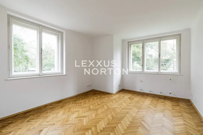 Pronájem rodinného domu, Praha - Smíchov, K vodojemu, 250 m2