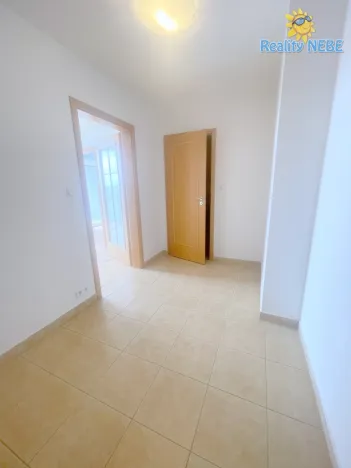 Pronájem bytu 3+kk, Praha - Háje, Tatarkova, 83 m2