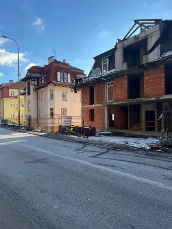 Prodej apartmánu, Karlovy Vary, Na Vyhlídce, 2700 m2