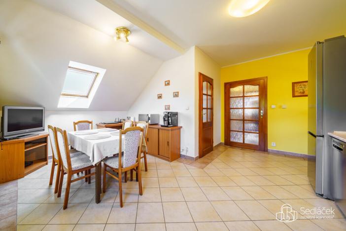 Prodej bytu 3+1, Karlovy Vary - Tašovice, 132 m2