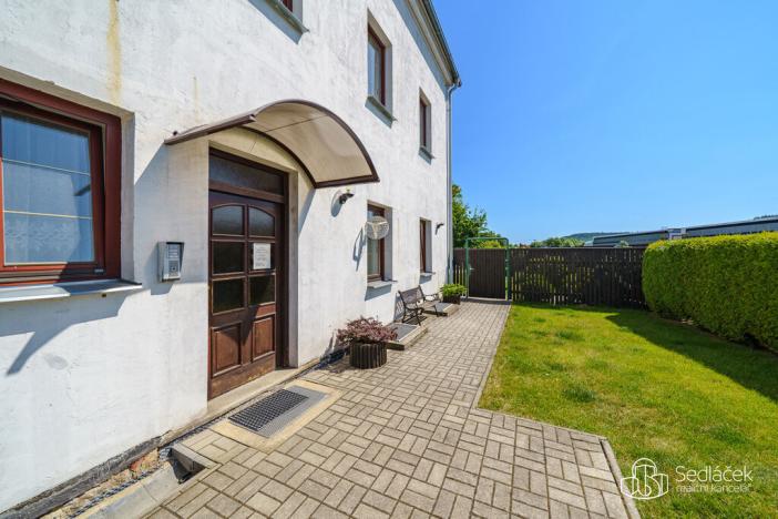 Prodej bytu 3+1, Karlovy Vary - Tašovice, 132 m2