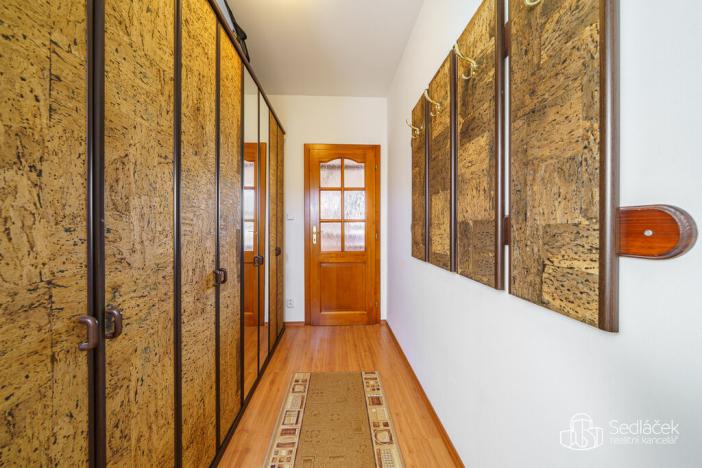 Prodej bytu 3+1, Karlovy Vary - Tašovice, 132 m2