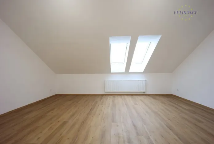 Pronájem bytu 2+kk, Kladno, Jana Palacha, 113 m2