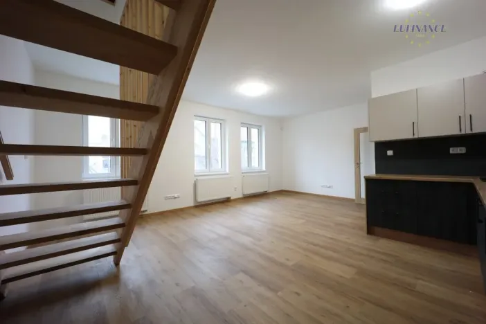Pronájem bytu 2+kk, Kladno, Jana Palacha, 113 m2