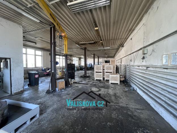 Pronájem výrobních prostor, Hulín, Kroměřížská, 800 m2