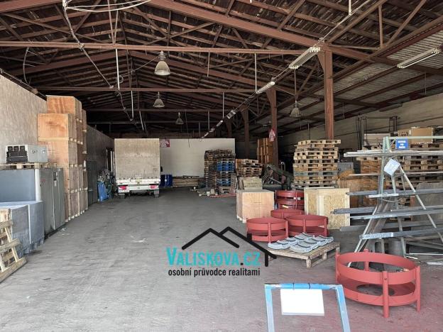 Pronájem výrobních prostor, Hulín, Kroměřížská, 800 m2
