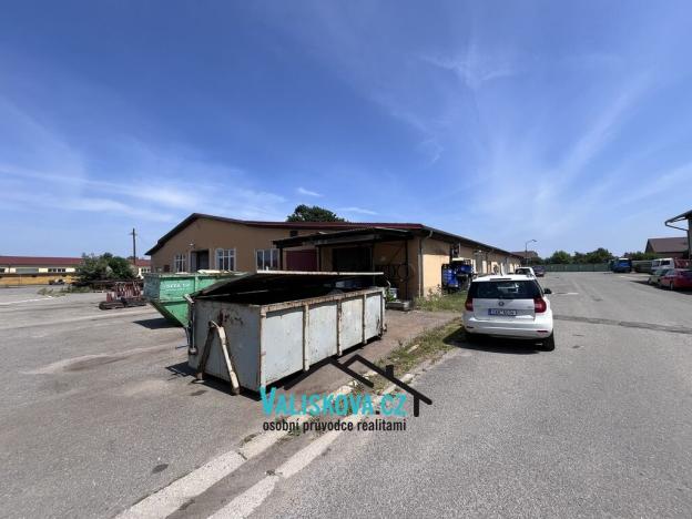 Pronájem výrobních prostor, Hulín, Kroměřížská, 800 m2