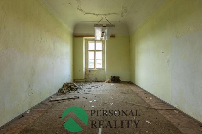 Prodej historického objektu, Libořice, 1000 m2