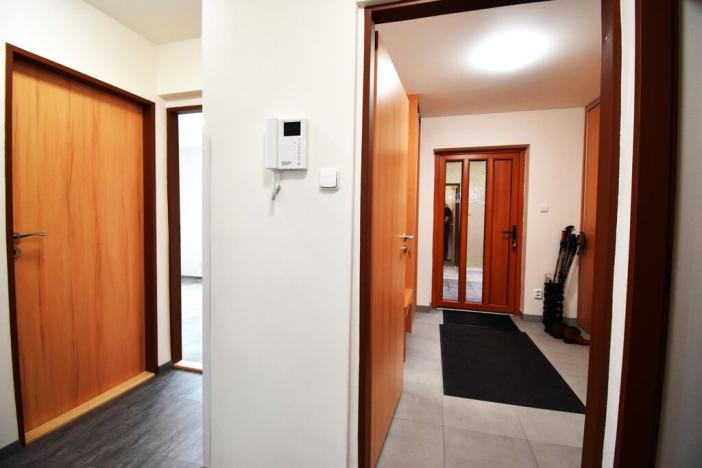 Pronájem bytu 2+1, Plzeň, Zábělská, 56 m2