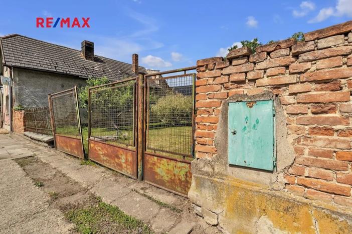 Prodej pozemku pro bydlení, Strašnov, 400 m2