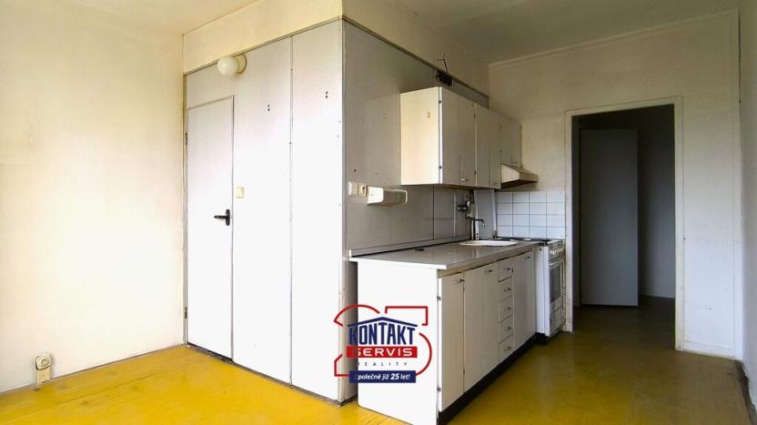 Prodej bytu 3+1, Velešín, Sídliště, 65 m2