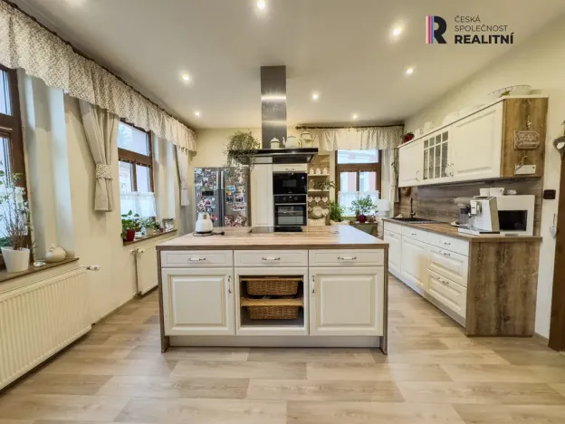 Prodej rodinného domu, Kraslice, Havlíčkova, 480 m2