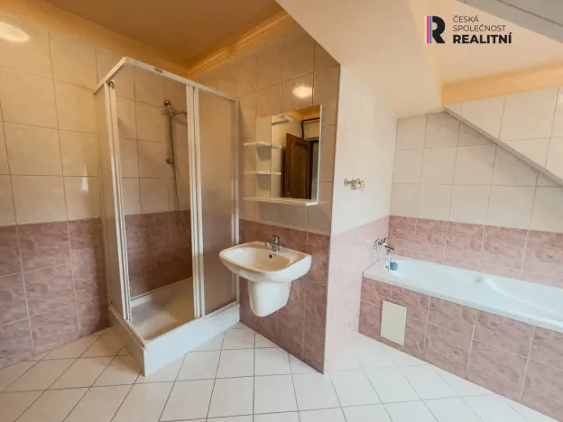 Prodej rodinného domu, Kraslice, Havlíčkova, 480 m2