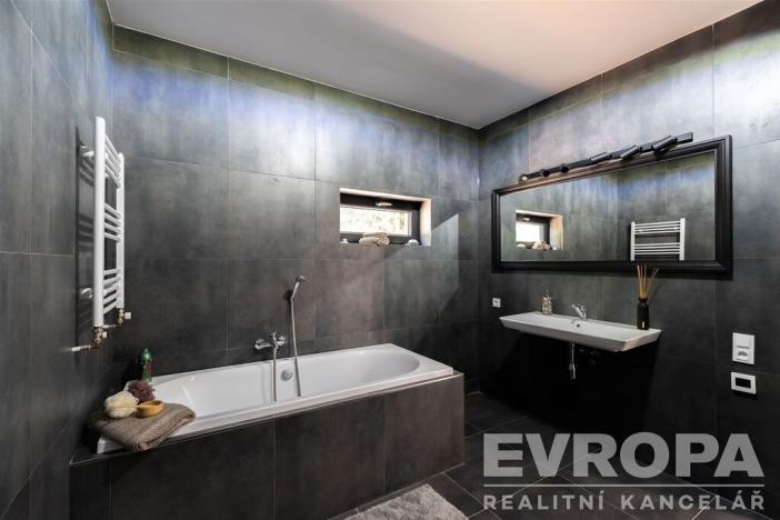 Prodej rodinného domu, Bystřice - Líšno, Líšno, 230 m2