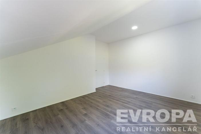 Prodej rodinného domu, Bystřice - Líšno, Líšno, 230 m2