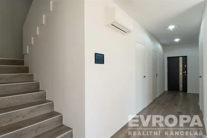 Prodej rodinného domu, Bystřice - Líšno, Líšno, 230 m2