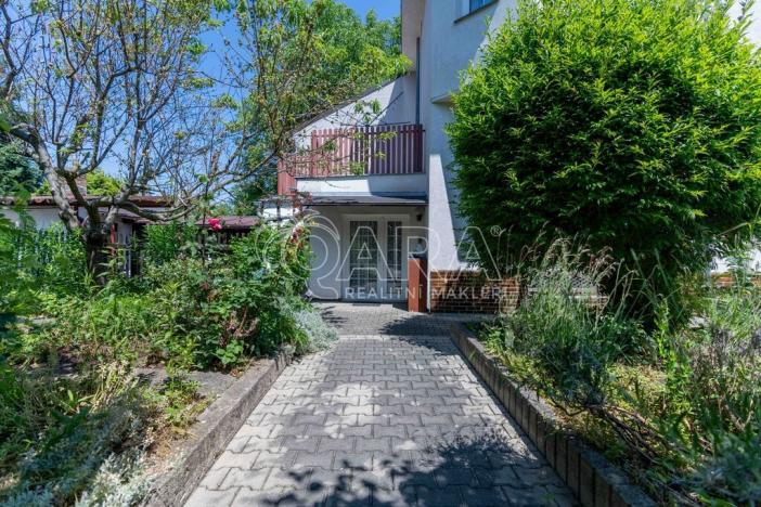 Prodej rodinného domu, Praha, Poděbradova, 206 m2