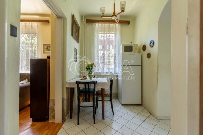 Prodej rodinného domu, Praha, Poděbradova, 206 m2