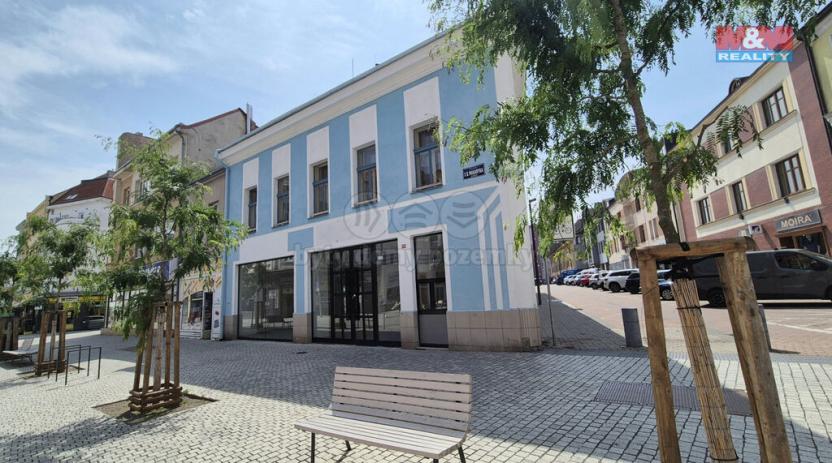Pronájem obchodního prostoru, Kladno, Komenského, 121 m2