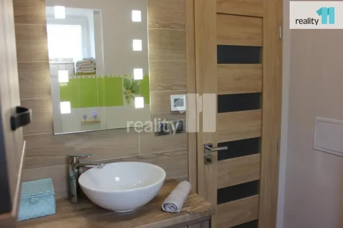 Pronájem bytu 1+1, Česká Lípa, Česká, 37 m2