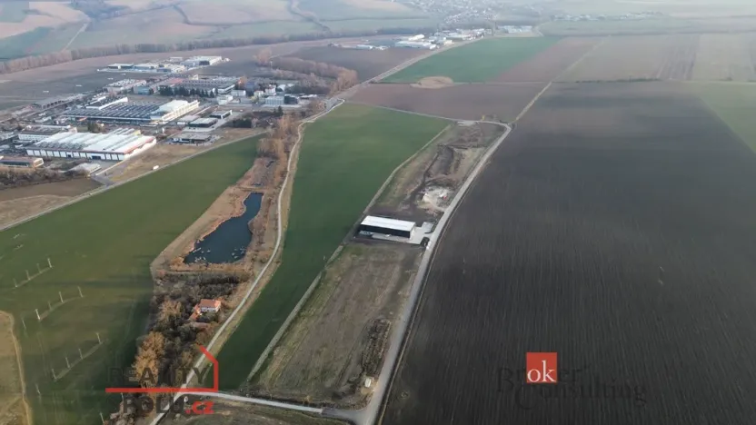 Prodej komerčního pozemku, Uherský Brod, Škrlovec, 10000 m2