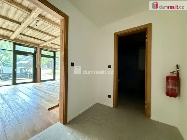 Pronájem obchodního prostoru, Harrachov, 45 m2