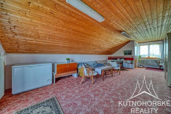 Prodej rodinného domu, Červené Janovice, 144 m2