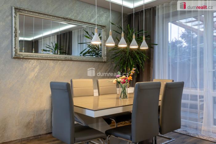 Prodej rodinného domu, Veltrusy, Lomená, 118 m2