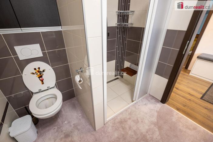 Prodej rodinného domu, Veltrusy, Lomená, 118 m2