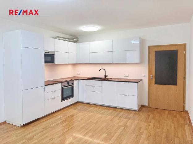 Prodej bytu 2+kk, Praha - Libeň, V zahradách, 60 m2