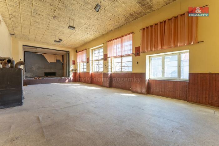 Prodej rodinného domu, Liběchov, nám. V. Levého, 1120 m2