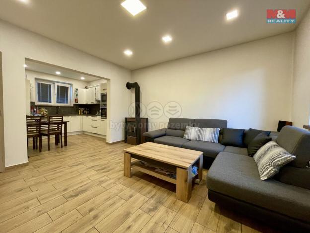 Prodej rodinného domu, Rybitví, Čapkova, 85 m2